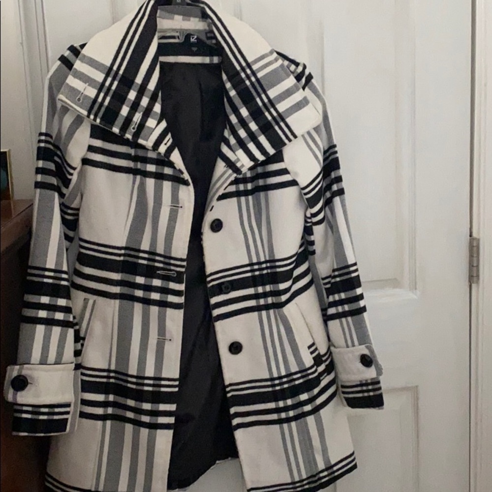 Black and white plaid peacoat